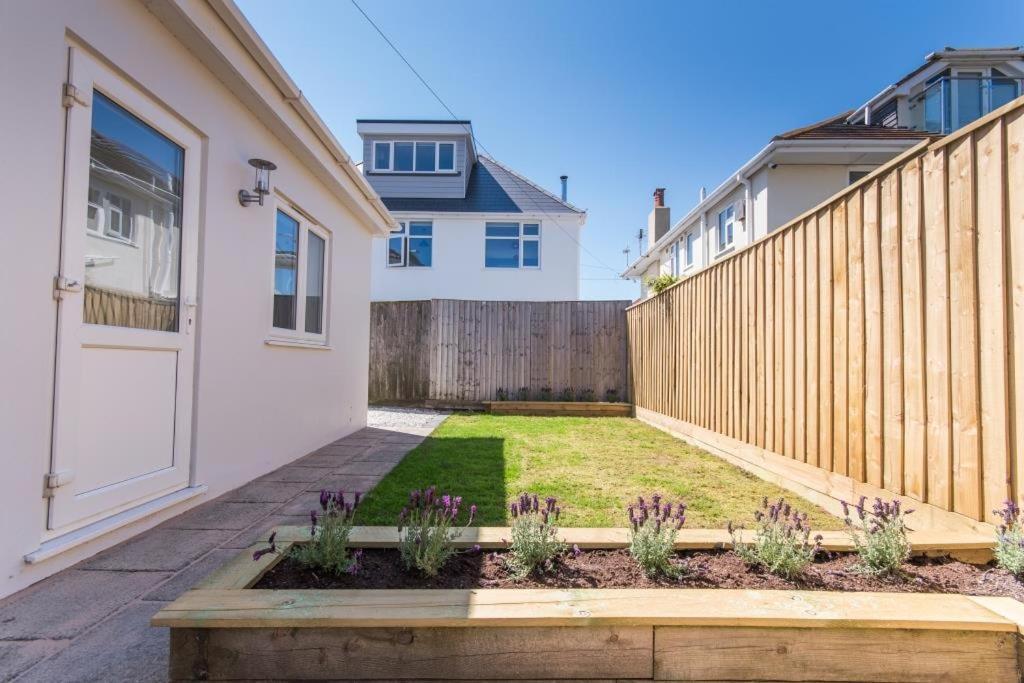 Bournecoast - Clifftop Apartment With Garden -Fm827 伯恩茅斯 外观 照片